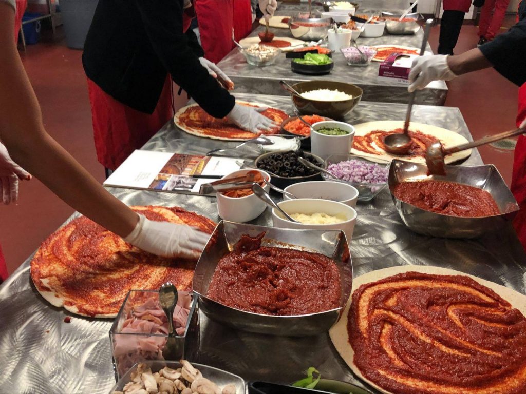 pizza making class with kids